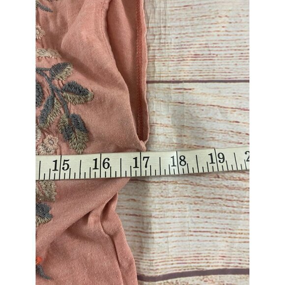 Johnny Was Pink Textured Fabric Embroidered Cap Sleeve Top - XS - Picture 7 of 12